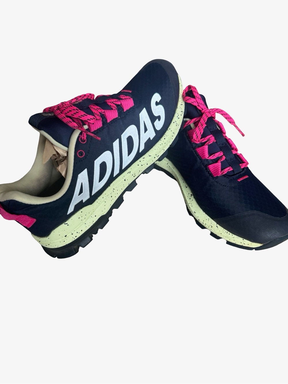 adidas vigor TR Women’s Navy Athletic Shoes with Pink Accents size 8.5